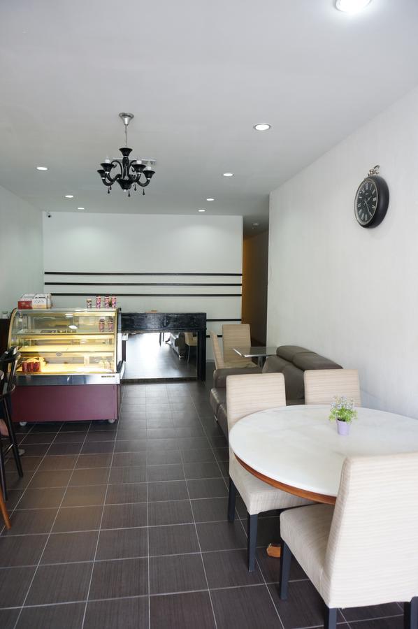 G99 Hotel George Town Exterior photo